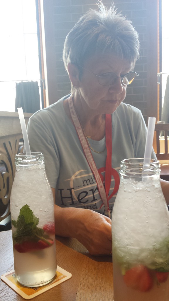 20150606_122530 Rhabarberschorle im Brauhaus Carl