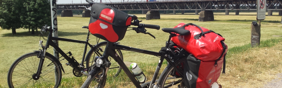 20150614_140603 Einsenbahn- und Autbahnbrücke A42